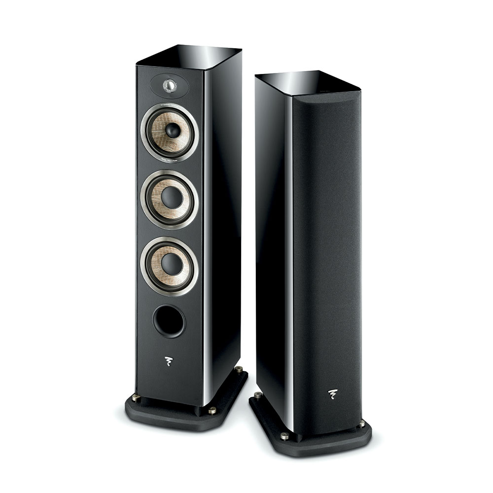 Floorstanding speakers